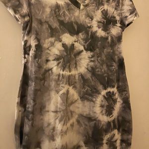 ♥️Sleepwear dress or casual wear. Excellent Condition😍Only used it 1-2 times❤️